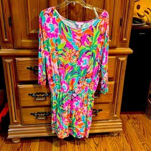 Classic Lilly Pulitzer dress with runched waitlist and short skirt